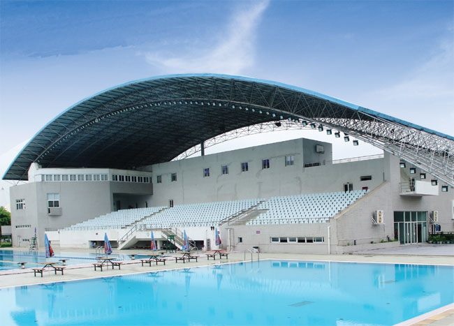 浦东游泳馆网架